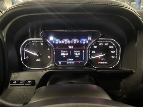 Used 2022 GMC Sierra 3500 Denali w/ Denali Ultimate Package image 14