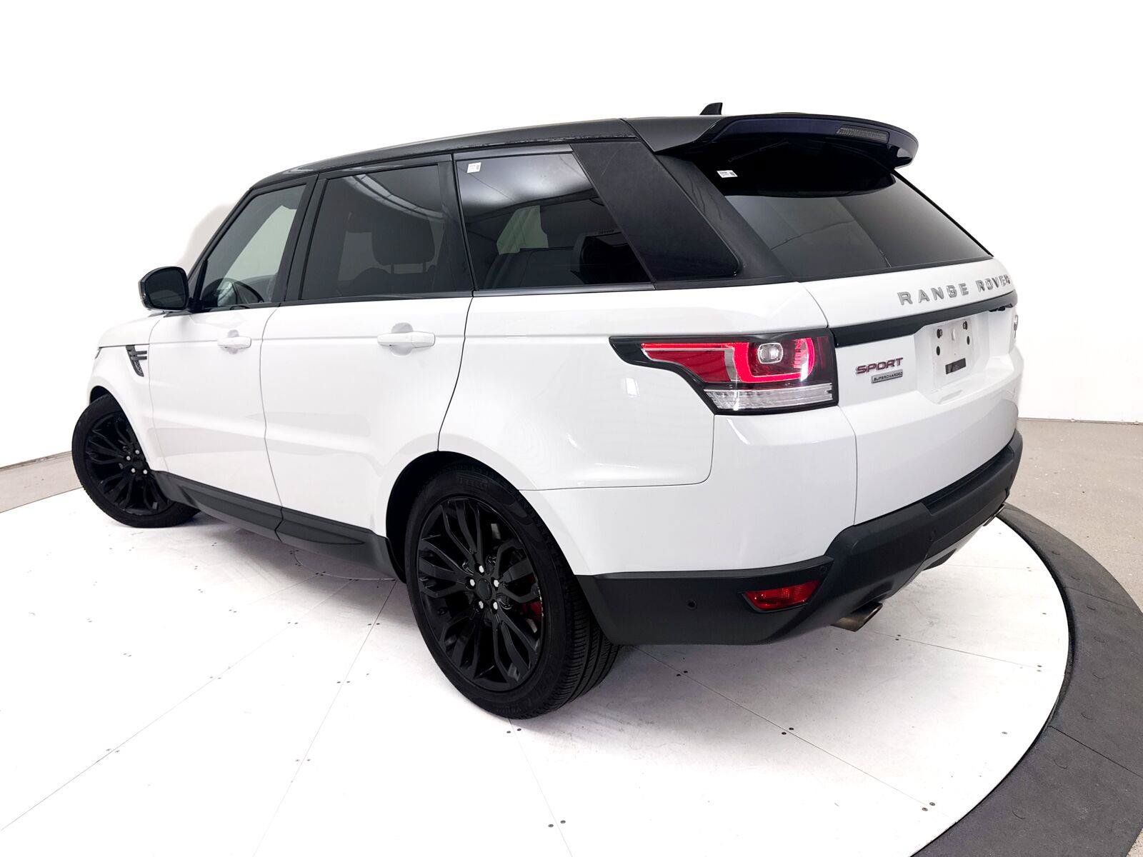 Used 2016 Land Rover Range Rover Sport Supercharged AWD/4WD image 2