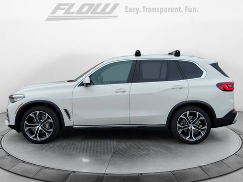 Used 2023 BMW X5 xDrive40i w/ Premium Package image 4