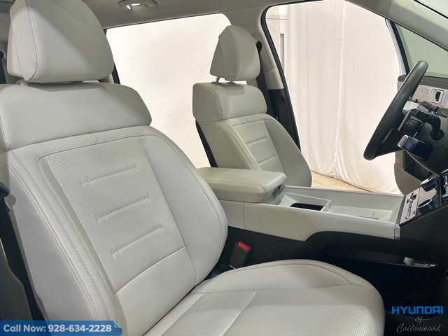 Used 2025 Hyundai Santa Fe Calligraphy AWD/4WD image 30