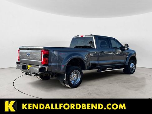 Used 2025 Ford F450 Lariat w/ FX4 Off-Road Package AWD/4WD image 5