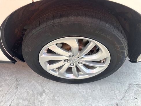 Used 2018 Acura RDX AWD image 9