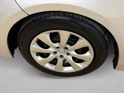 Used 2023 Toyota Corolla LE image 25