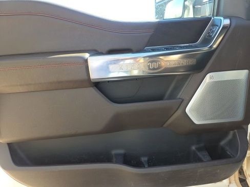 Used 2023 Ford F250 King Ranch w/ FX4 Off-Road Package image 11