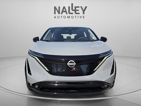 Used 2024 Nissan Ariya FWD image 9