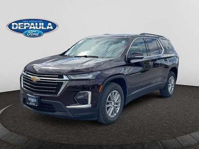 Used 2023 Chevrolet Traverse LT