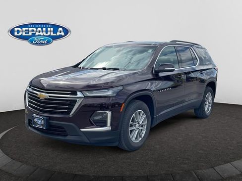 Used 2023 Chevrolet Traverse LT AWD/4WD image 1