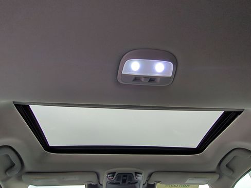 Used 2024 Subaru Outback Limited image 29