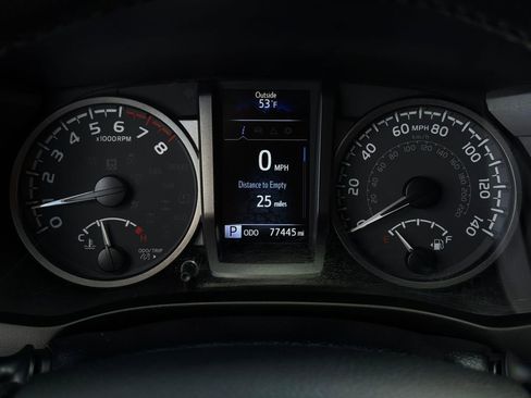 Certified 2023 Toyota Tacoma TRD Off-Road AWD/4WD image 14
