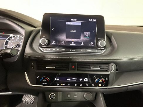 Used 2023 Nissan Rogue FWD image 27