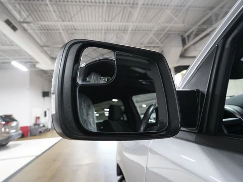 Used 2022 RAM 1500 Big Horn AWD/4WD image 24