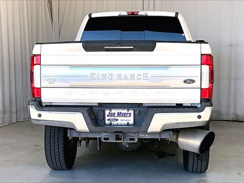 Used 2017 Ford F250 King Ranch w/ King Ranch Ultimate Package image 4