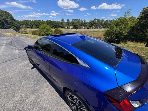 Used 2018 Honda Civic EX-T image 13