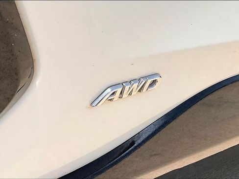Used 2021 Toyota RAV4 XSE AWD/4WD image 10