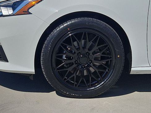 Used 2021 Nissan Altima 2.5 S FWD image 32