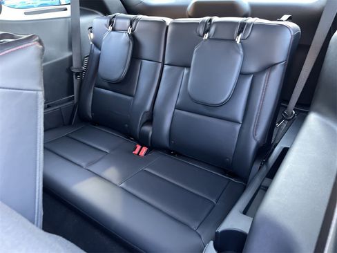 New 2026 Ford Explorer ST w/ Sun And Sound Package image 23