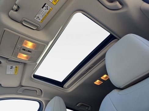 Used 2021 MAZDA CX-5 Touring w/ Touring Preferred SV Package image 32