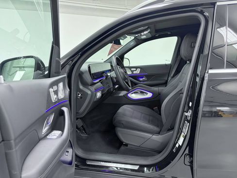 Certified 2026 Mercedes-Benz GLS 450 4MATIC image 14