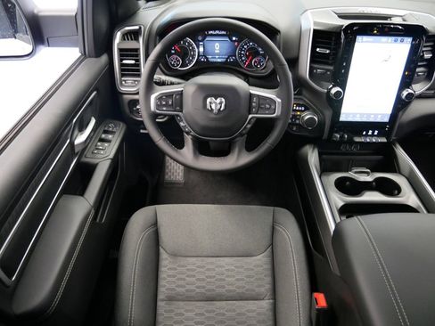 New 2026 RAM 1500 Big Horn AWD/4WD image 14