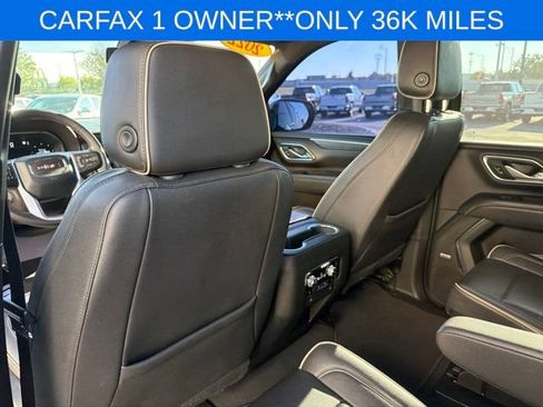 Used 2022 GMC Yukon XL SLT w/ SLT Luxury Package AWD/4WD image 24