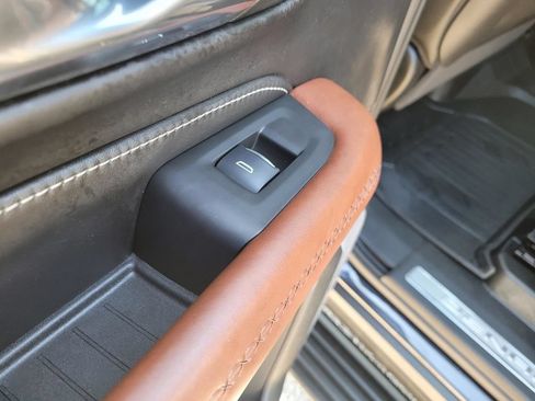 Used 2024 GMC Yukon XL Denali Ultimate w/ LPO, Floor Liner Package AWD/4WD image 19