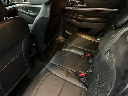 Used 2016 Ford Explorer Sport w/ Equipment Group 401A image 5