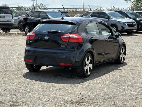 Used 2012 Kia Rio SX FWD image 5