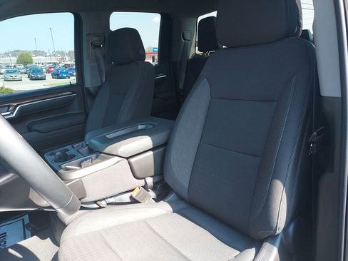 Used 2025 Chevrolet Silverado 1500 LT image 17