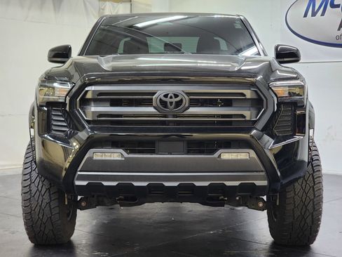 Used 2024 Toyota Tacoma SR5 image 11
