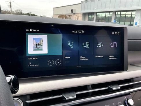 Used 2025 Hyundai Tucson SE image 22