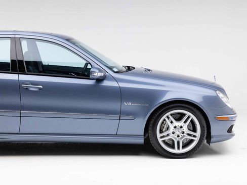 Used 2003 Mercedes-Benz E 55 AMG Sedan image 27