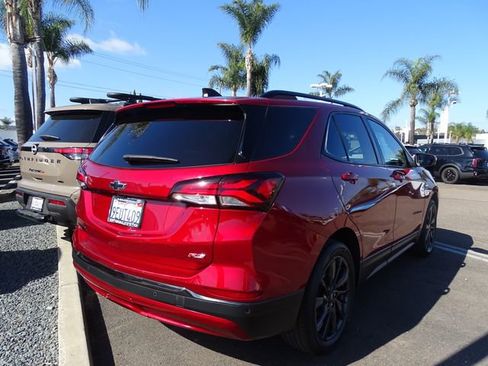Certified 2023 Chevrolet Equinox RS w/ RS Leather Package image 3