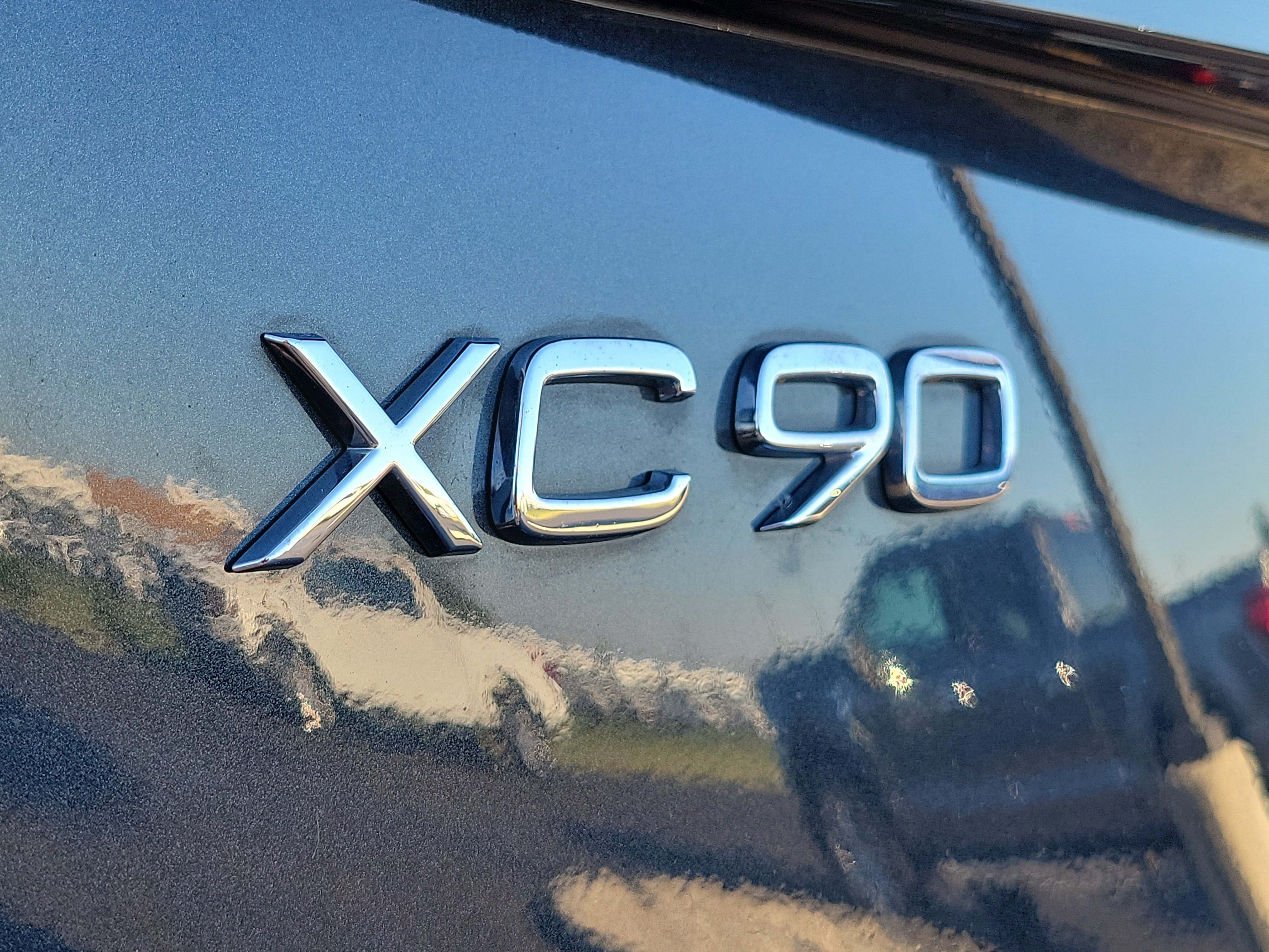 Used 2022 Volvo XC90 T6 Inscription w/ Advanced Package AWD/4WD image 32