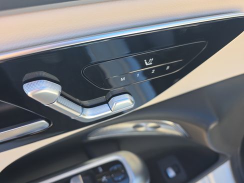 Used 2024 Mercedes-Benz E 450 E 450 image 19