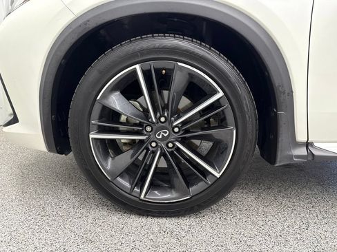 Used 2023 INFINITI QX55 Luxe w/ Cargo Package AWD/4WD image 9