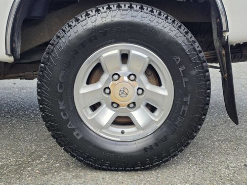 Used 2000 Toyota Tacoma 4x4 Regular Cab image 20