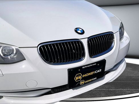 Used 2011 BMW 328i Convertible RWD image 31