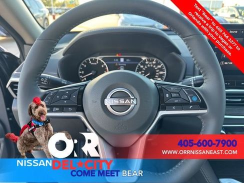 New 2025 Nissan Altima 2.5 SL image 24