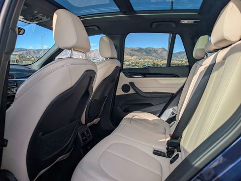 Used 2018 BMW X1 xDrive28i image 16