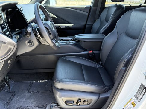 Certified 2024 Lexus TX 350 FWD w/ Technology Package image 18