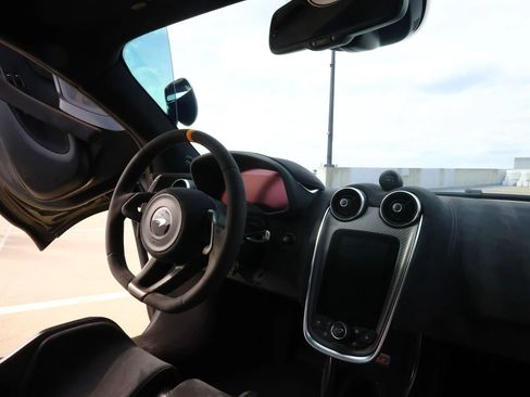 Used 2019 McLaren 600LT Coupe 2D image 65