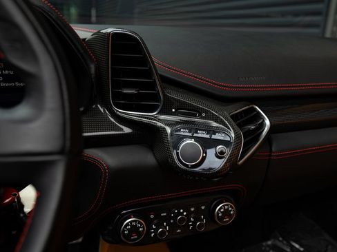 Used 2015 Ferrari 458 Spider RWD image 53