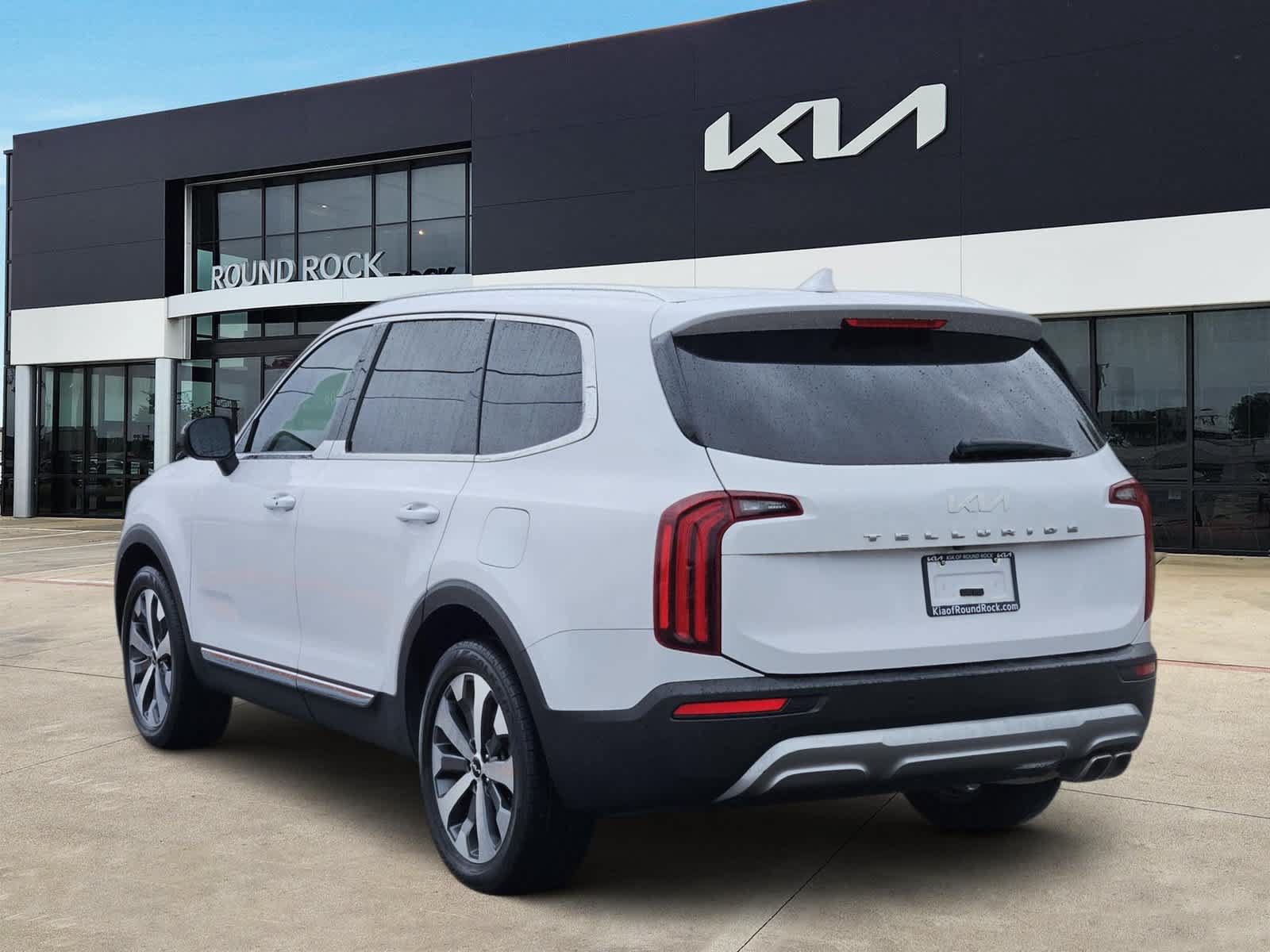 Certified 2022 Kia Telluride EX w/ EX Premium Package FWD image 5