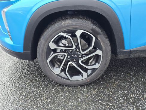 New 2026 Chevrolet Trax RS image 9