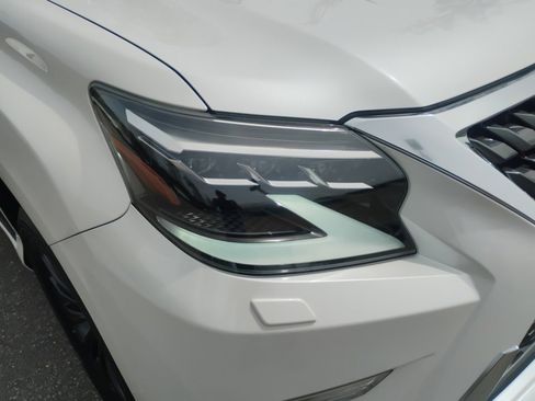 Used 2021 Lexus GX 460 Premium image 28