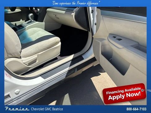 Used 2011 Subaru Outback 2.5i Premium AWD/4WD image 20