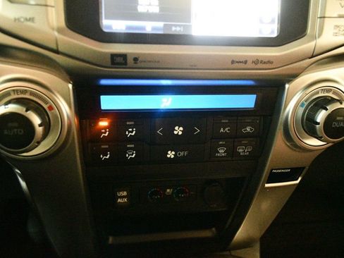 Used 2018 Toyota 4Runner Limited image 57