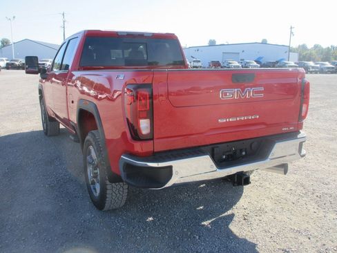 New 2026 GMC Sierra 2500 SLE w/ SLE Value Package; image 9