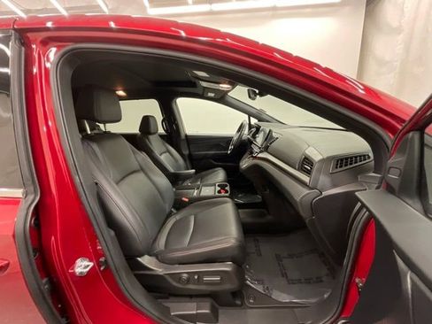 Used 2025 Honda Odyssey Sport-L image 23