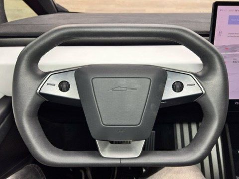 Used 2025 Tesla Cybertruck Cyberbeast AWD/4WD image 24